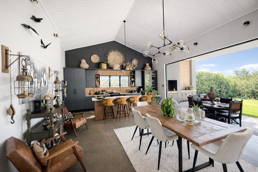 3 Bedroom Property for Sale in Meerhof North West